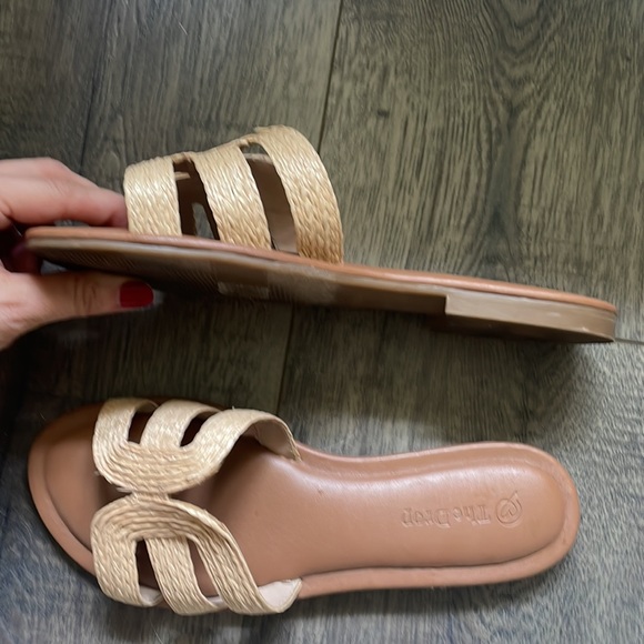 Raffia Slide Sandals - Picture 11 of 13